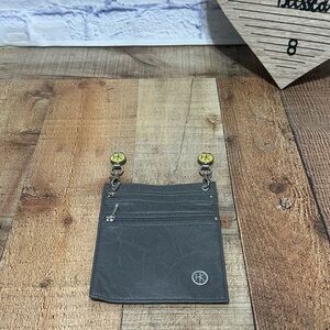 Hip Klip Hip Bag Wallet Cell Pocket Hands Free Purse Belt  Clips